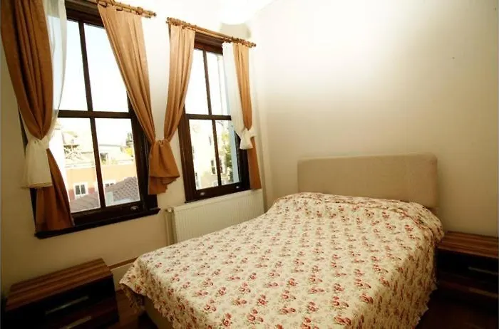 Hanzade Ortakoy Apart